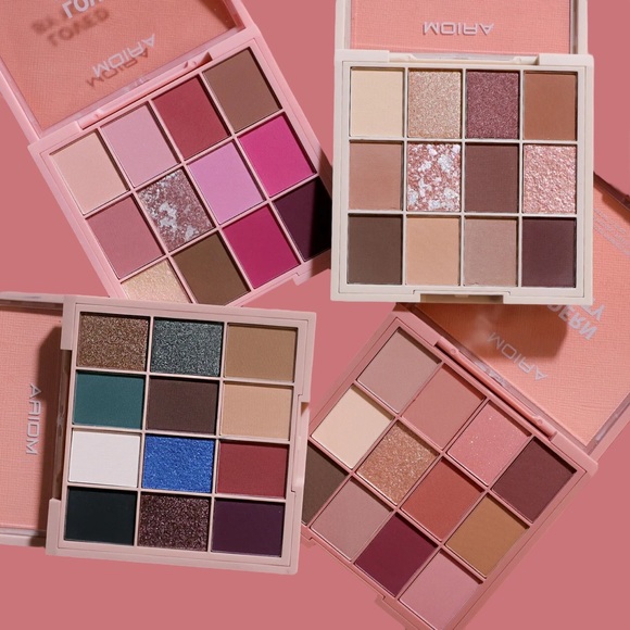 Moira Pink and Neutral Glitter and Matte Travel Eyeshadow Palette (Loved by You) - Picture 3 of 6